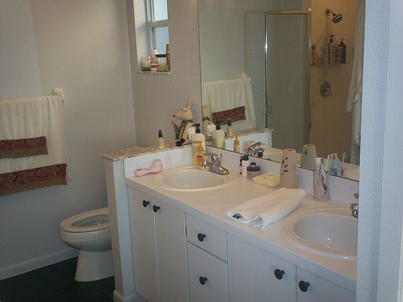 5th image of 451 Sweetwater Way
