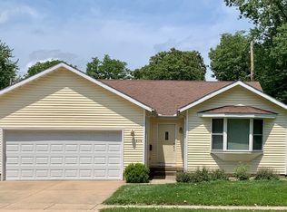 604 E Illinois St, Urbana, IL 61801