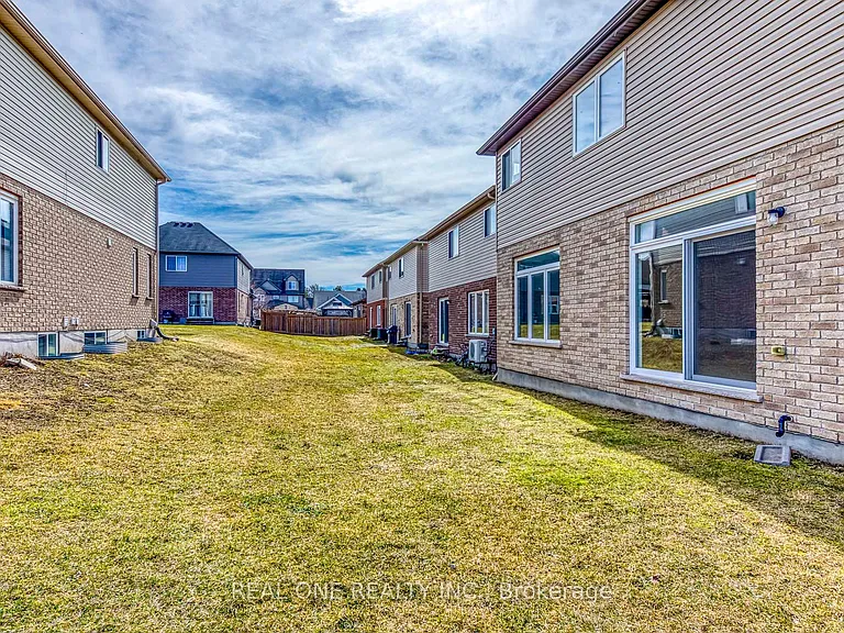 45 Deshane St #A — Photo 42