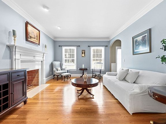 4th image of 20 Parker Rd