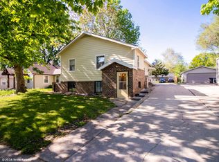 2442 Garfield Ave, Des Moines, IA 50317