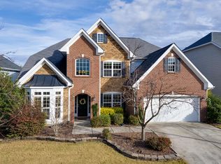 125 Windrush Ln, Durham, NC 27703