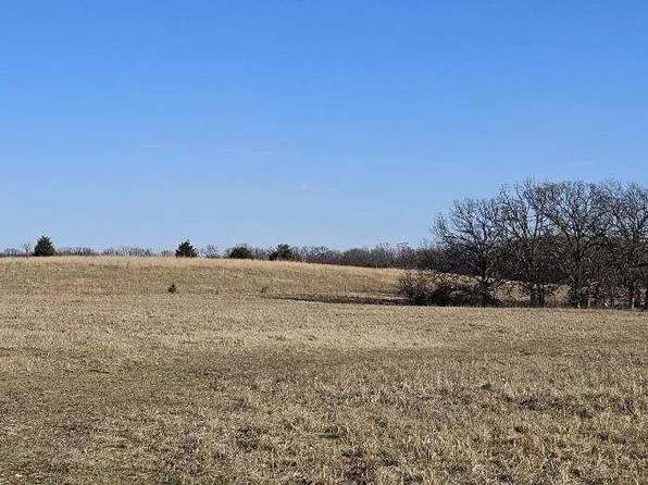 000 E Highway Z, Stockton, MO 65785