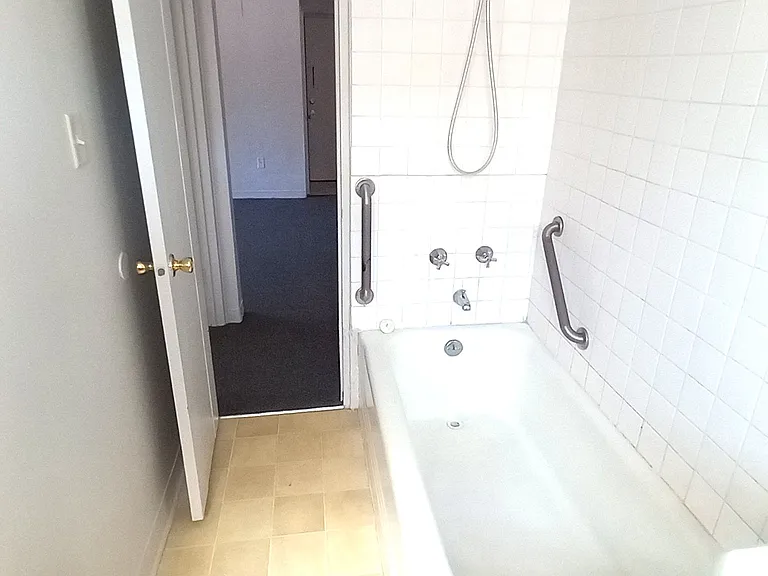 235 Exeter Pl #104 — Photo 8