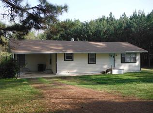 55 Crowder Creek Rd, Carthage, MS 39051