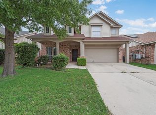 10832 Hawks Landing Rd, Haslet, TX 76052