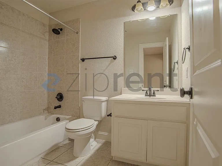 3537 Acropolis Way — Photo 27