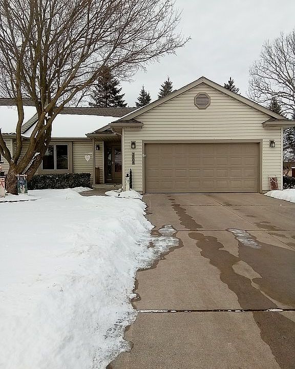 1st image of 2508 Schade West Dr #5