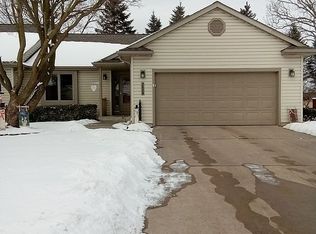2508 Schade West Dr #5, Midland, MI