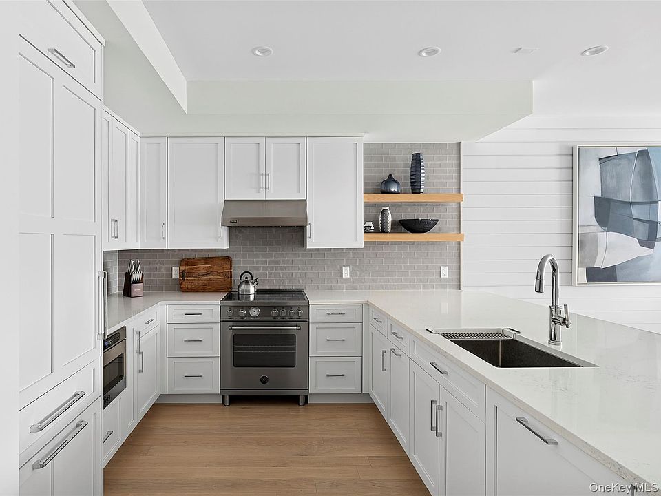 1st image of 123 Sterling Avenue #4