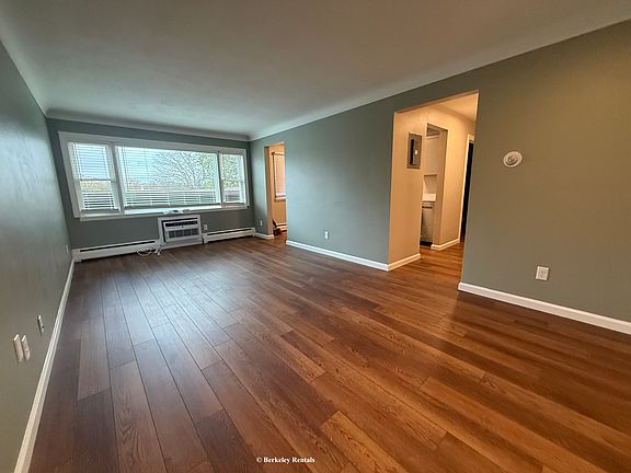 4th image of 1022 Manvel St APT 7