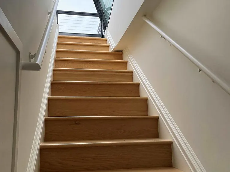 813 Clayton St — Photo 9