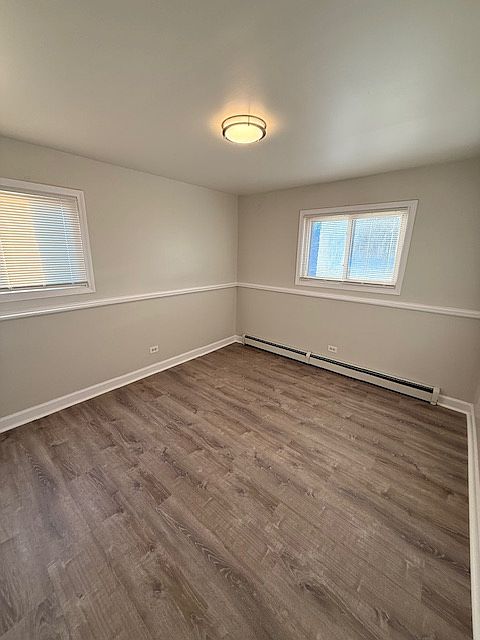 1st image of 932 Rollins Road932 A