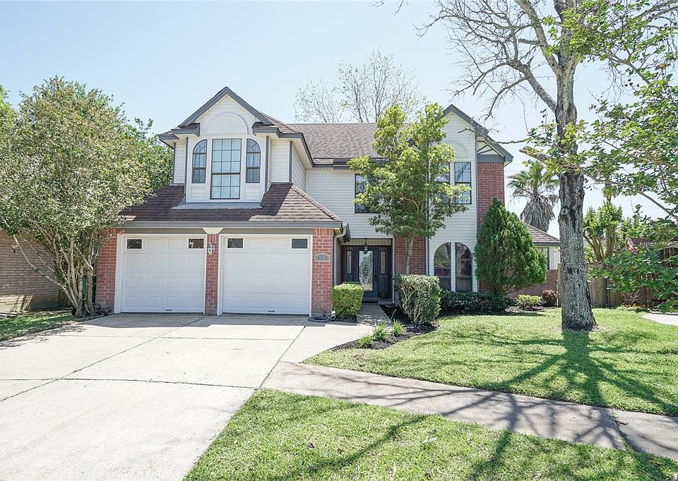 1st image of 1429 S Heron Dr