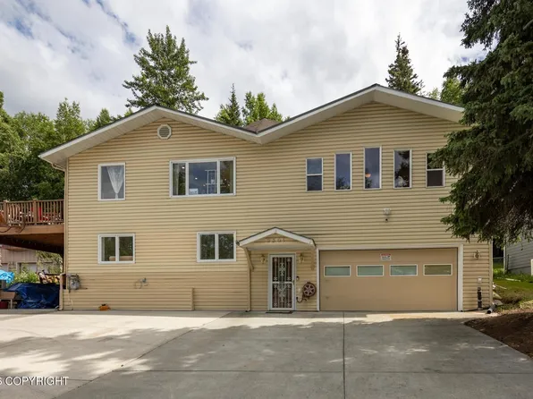 2301 Chandalar Dr, Anchorage, AK 99504