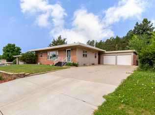 1627 38th St, Rapid City, SD 57702