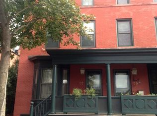 22 Kent St, Saint Paul, MN 55102