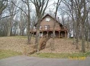 72038 Phillip Dr, Albert Lea, MN 56007