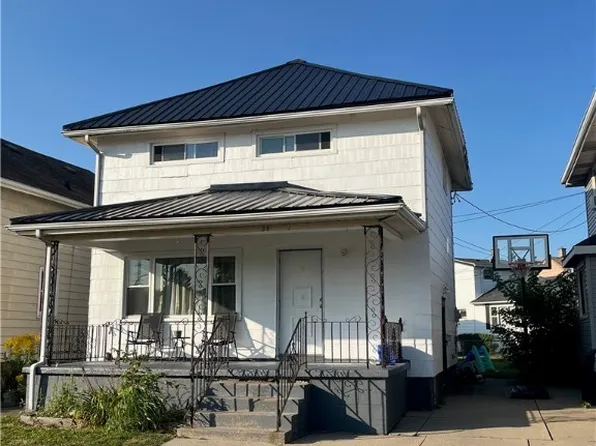 38 Madison Ave, Lackawanna, NY 14218