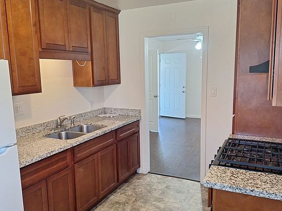 3rd image of 3001-3011 55th St #3001