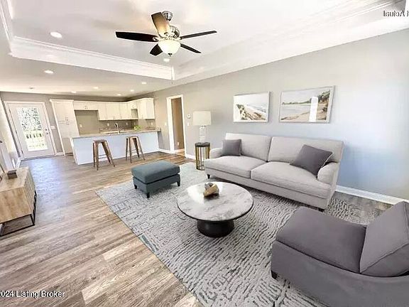 3rd image of 115 Meadow Park Ct
