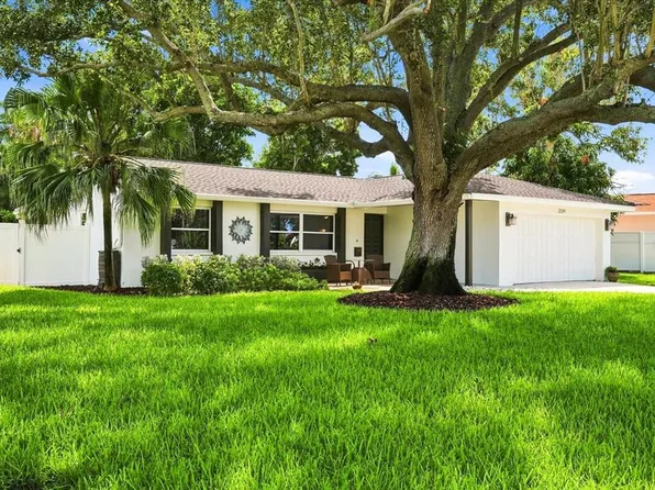 2334 TROPICAL SHORES DRIVE SE, ST PETERSBURG, FL 33705