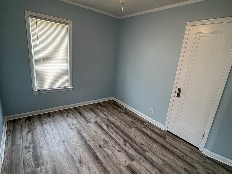 Downstairs Bedroom 1