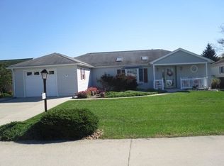 708 Union Ct, Pine Grove, PA 17963