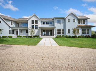 551 Main St, Westhampton Beach, NY 11978