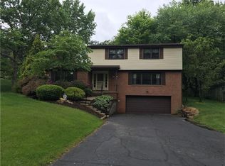 111 Farmingdale Rd, Wexford, PA 15090