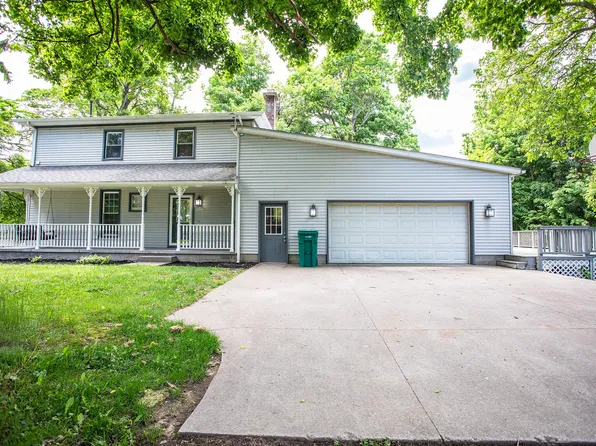 6382 W Lake Rd, Erie, PA 16505
