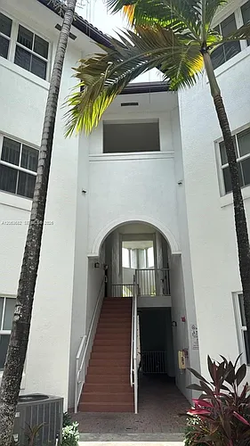 8620 NW 97th Ave Photo 1
