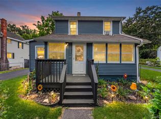 30 Glenwood Avenue, Poughkeepsie, NY 12603