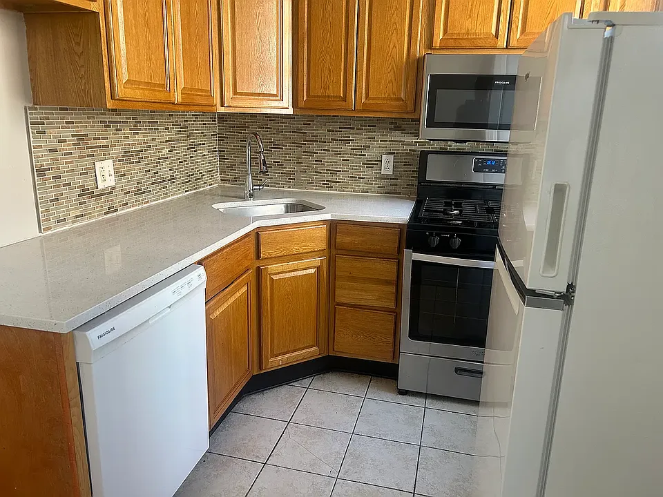 5101-21 Walnut St #26