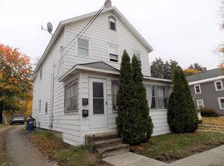 237 S 3rd Ave, Mechanicville, NY 12118