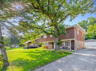 365 Oswego St, Park Forest, IL 60466