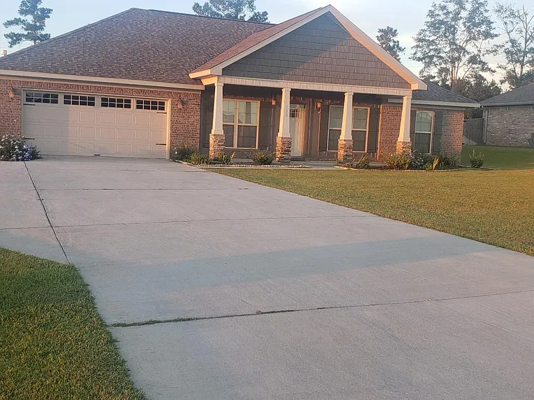 Extra parking pad