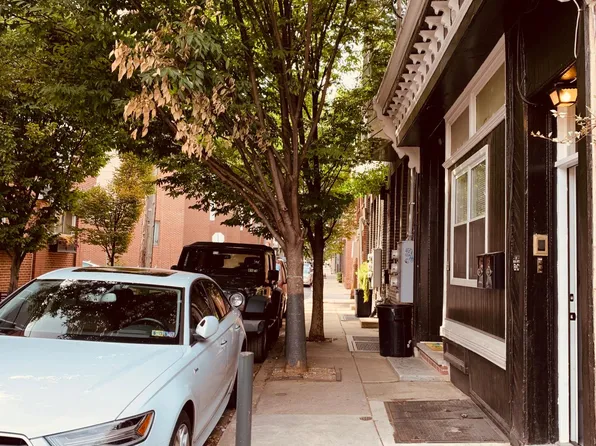 221 Poplar St #A, Philadelphia, PA 19123