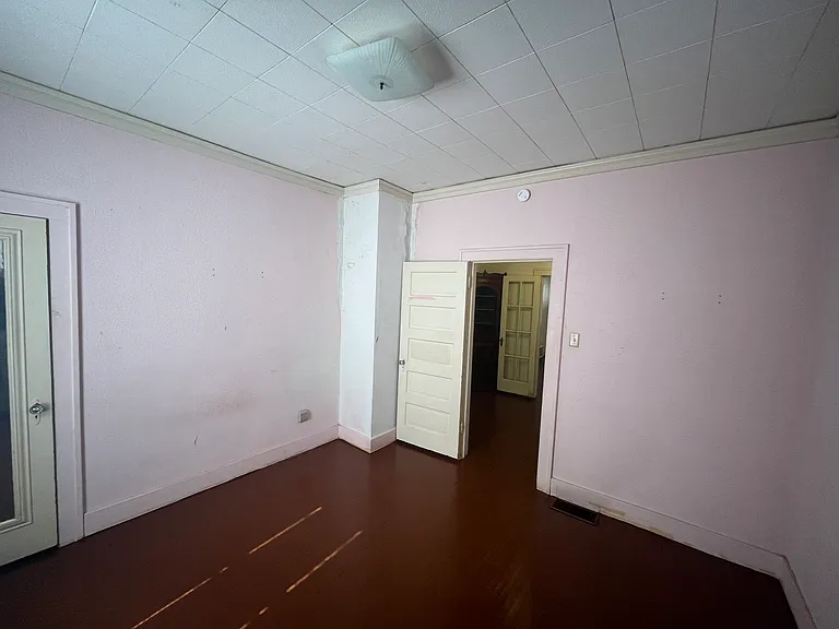 602 W Loucks Ave — Photo 10