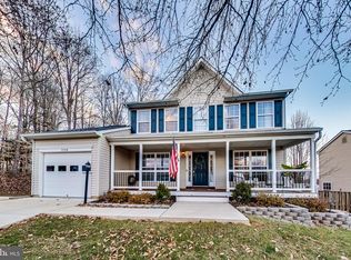 5710 Ridgedale Dr, Woodbridge, VA 22193