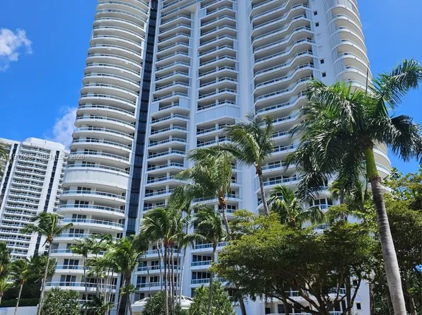 21050 Point Pl #501, Aventura, FL 33180