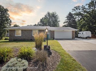 3885 Sage Ln, Dewitt, MI