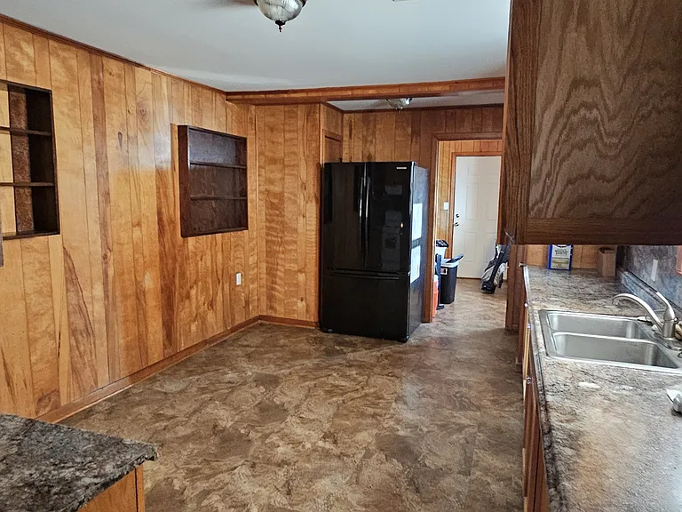 313 W Alabama St — Photo 7