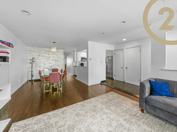 1489 East 10th Street image 11 of 22