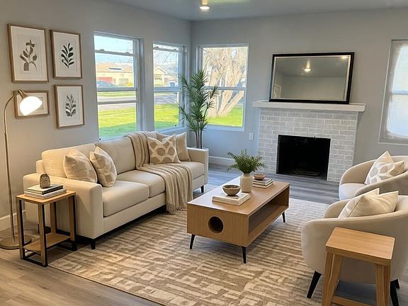3rd image of 3020 E Hedges Ave