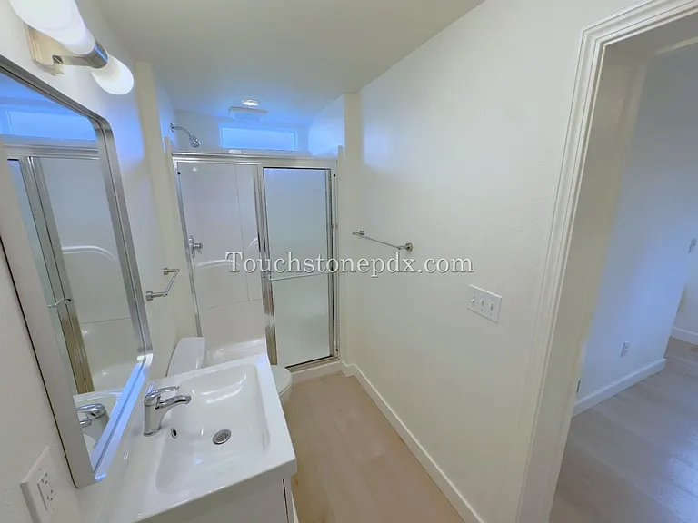 4132 SE Boise St — Photo 11