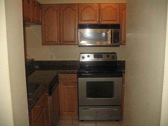 2nd image of 1060 Coral Club Dr #1060