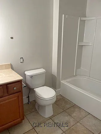 87 Pond St — Photo 9