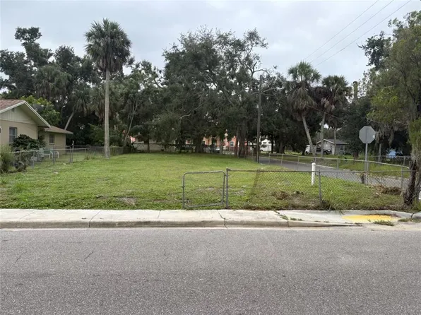 1626 22nd St #2, Sarasota, FL 34234