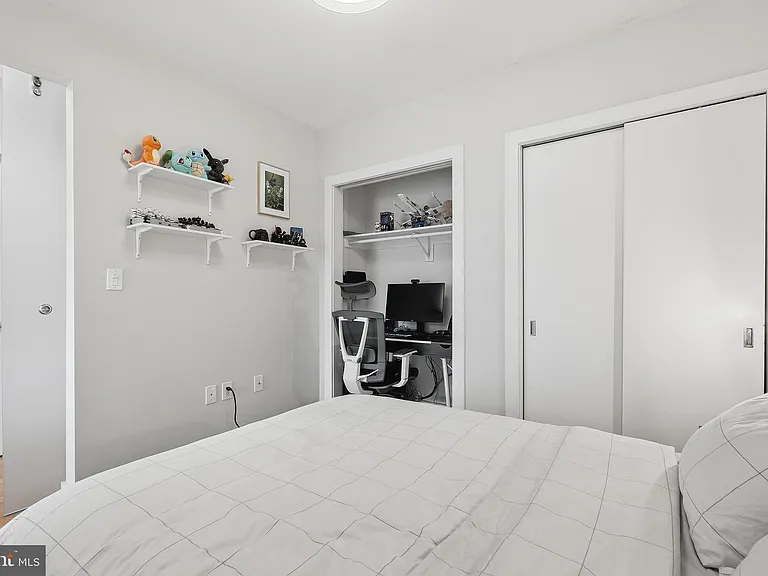 435 R St NW #404 — Photo 10